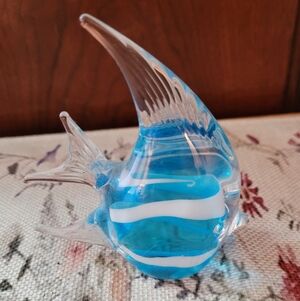 Hand Blown Vinci Fused Art Glass Tropical Fish Paperweight blue pulled feather